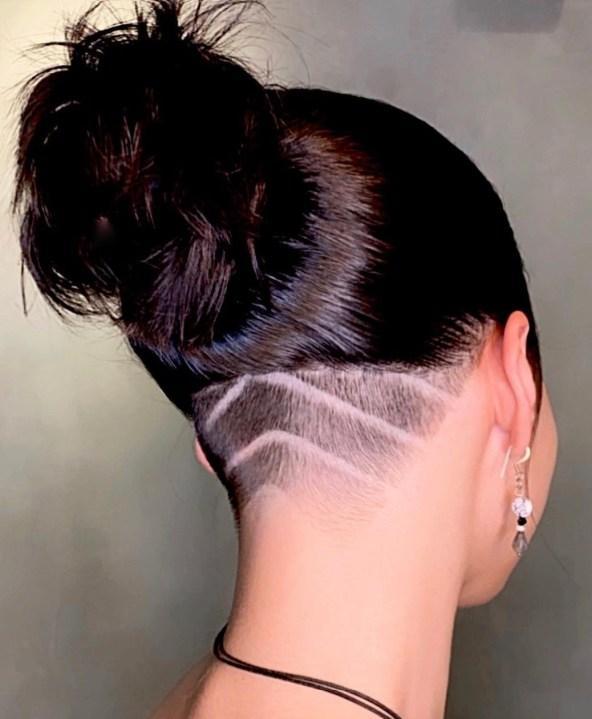 shaved sides hairstyle with back undercut